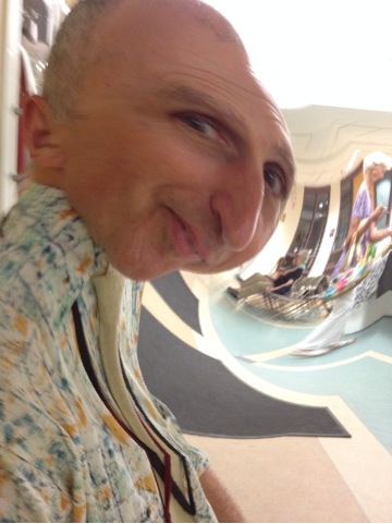 Guy Apicella in Photo Booth