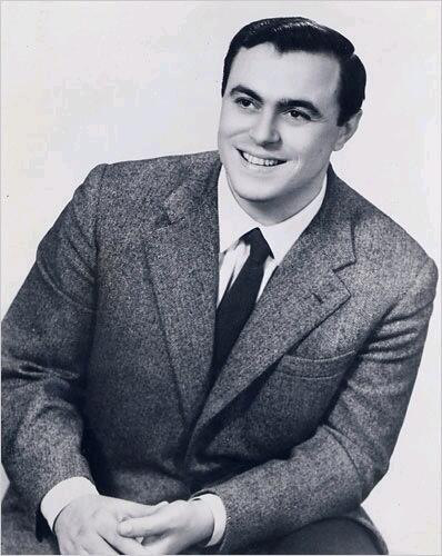 Pavarotti was not born fat