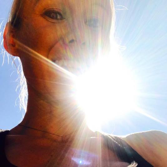 KellyHelmesselfieeclipse