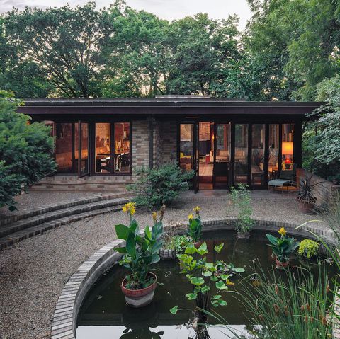 003-frank-llyod-wright-3600-kansas-city-twilight-seven-images-03-1544139950